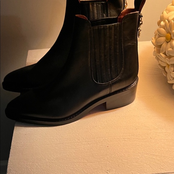 Black Leather Ankle Boots New with Coach charms in back of boots - Picture 1 of 10